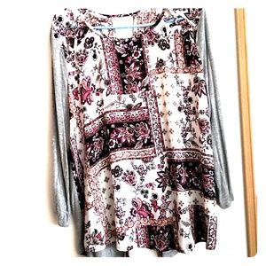 Super cute long sleeve!